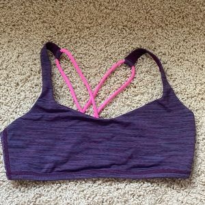LULULEMON sports bra